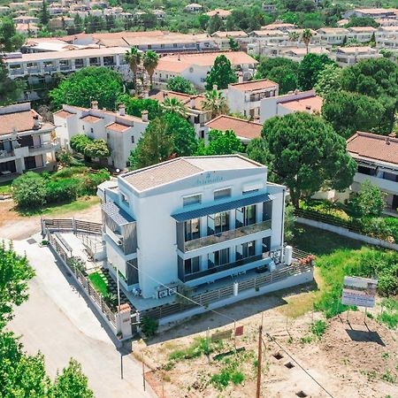 Artemida Suites Ханиоти Екстериор снимка