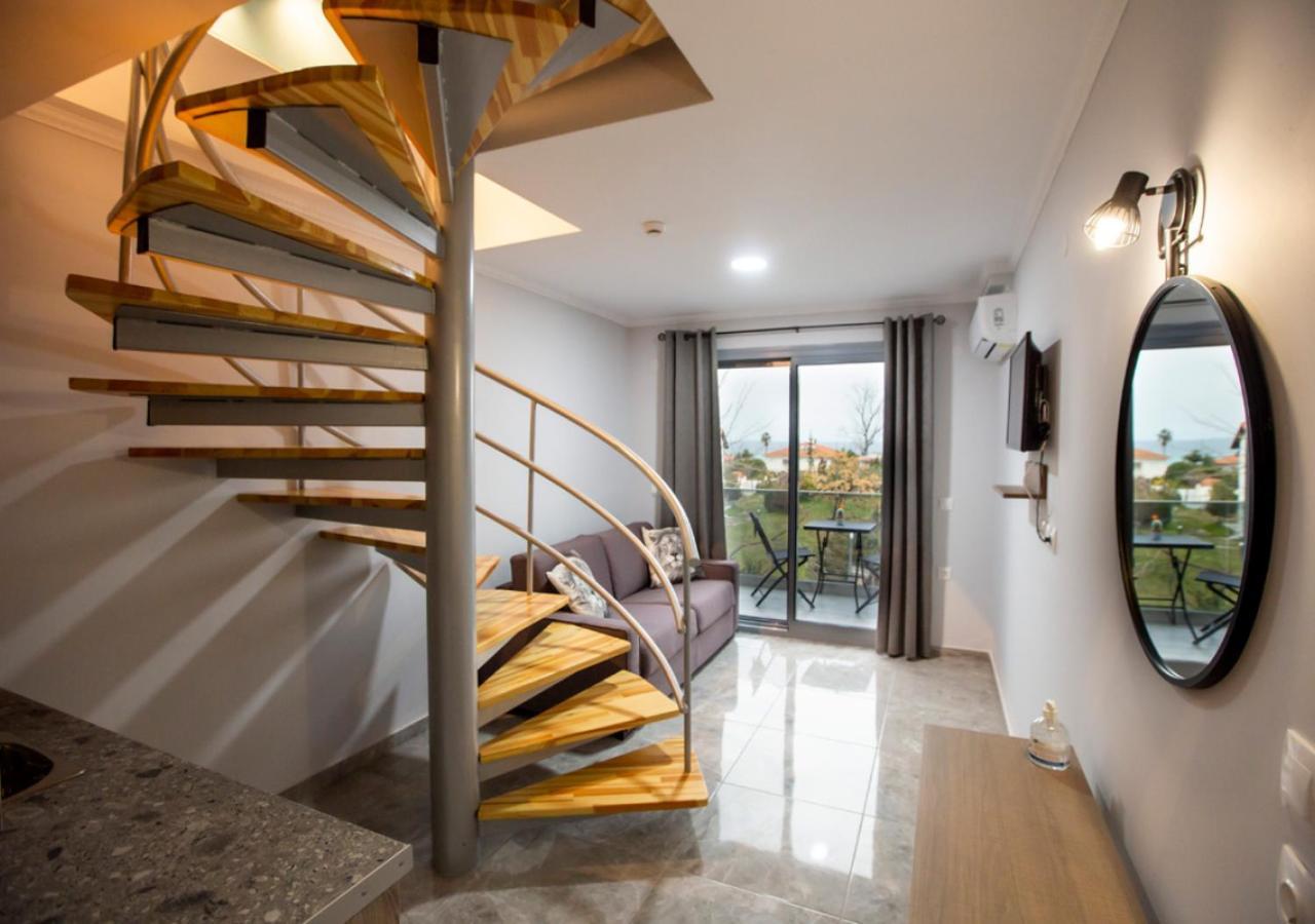 Artemida Suites Ханиоти Екстериор снимка