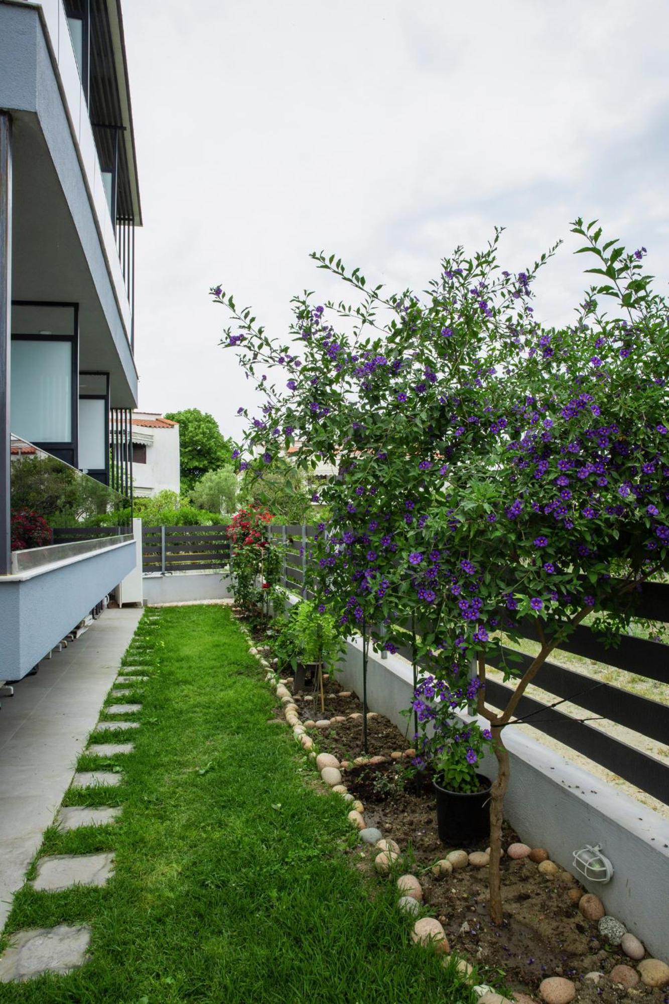 Artemida Suites Ханиоти Екстериор снимка